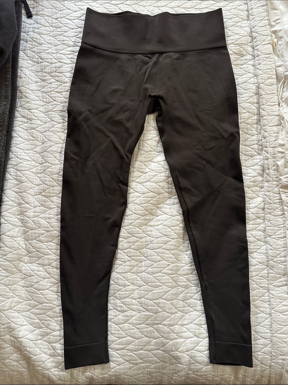 SET Active Dark Brown High-Waist Performance Leggings